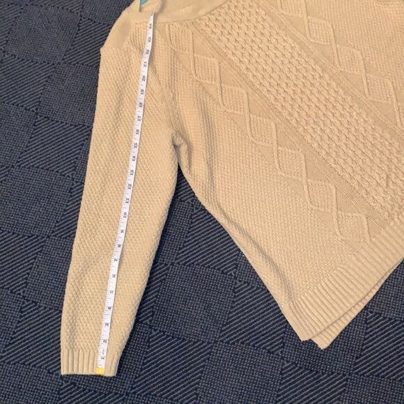 Karen Scott Sweater Size XL Gold with Sparkles Beige Tan Color Heavy Material - Picture 8 of 9